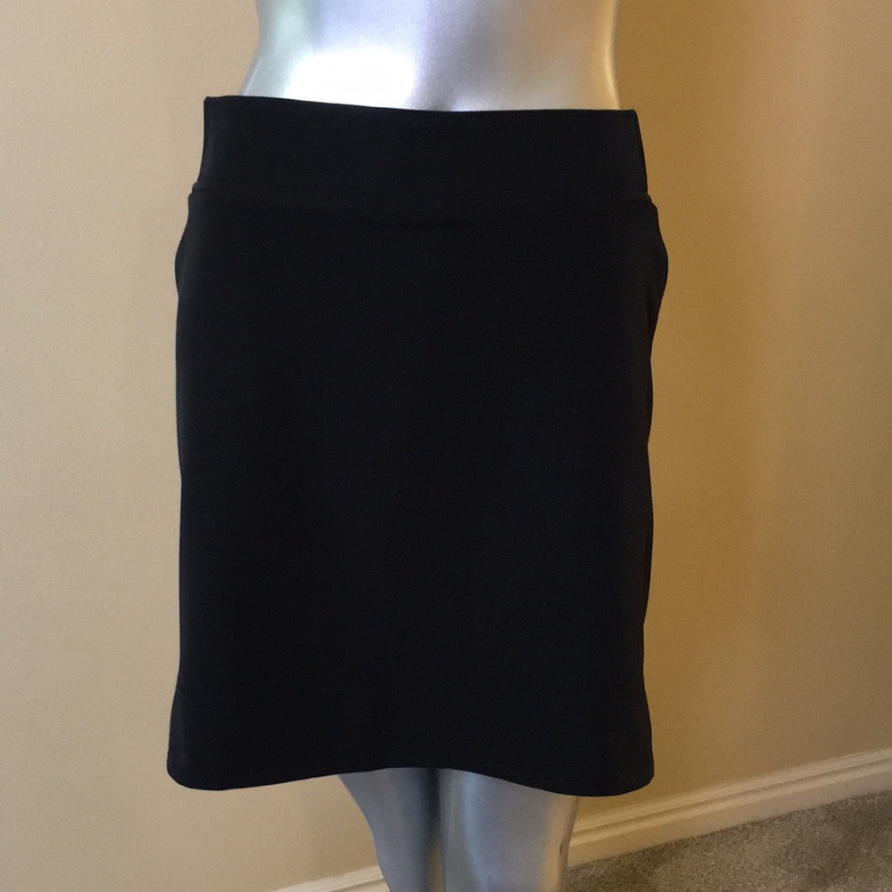 32 DEGREES | Stretch Woven Skort Solid Black 🖤